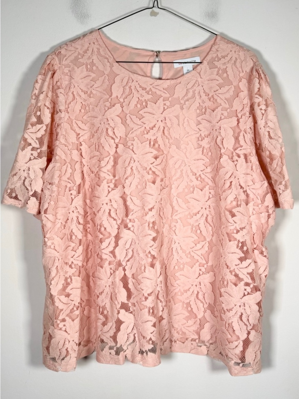 Liz Claiborne Women’s NWT Size 2X Lace Overlay Keyhole Blouse